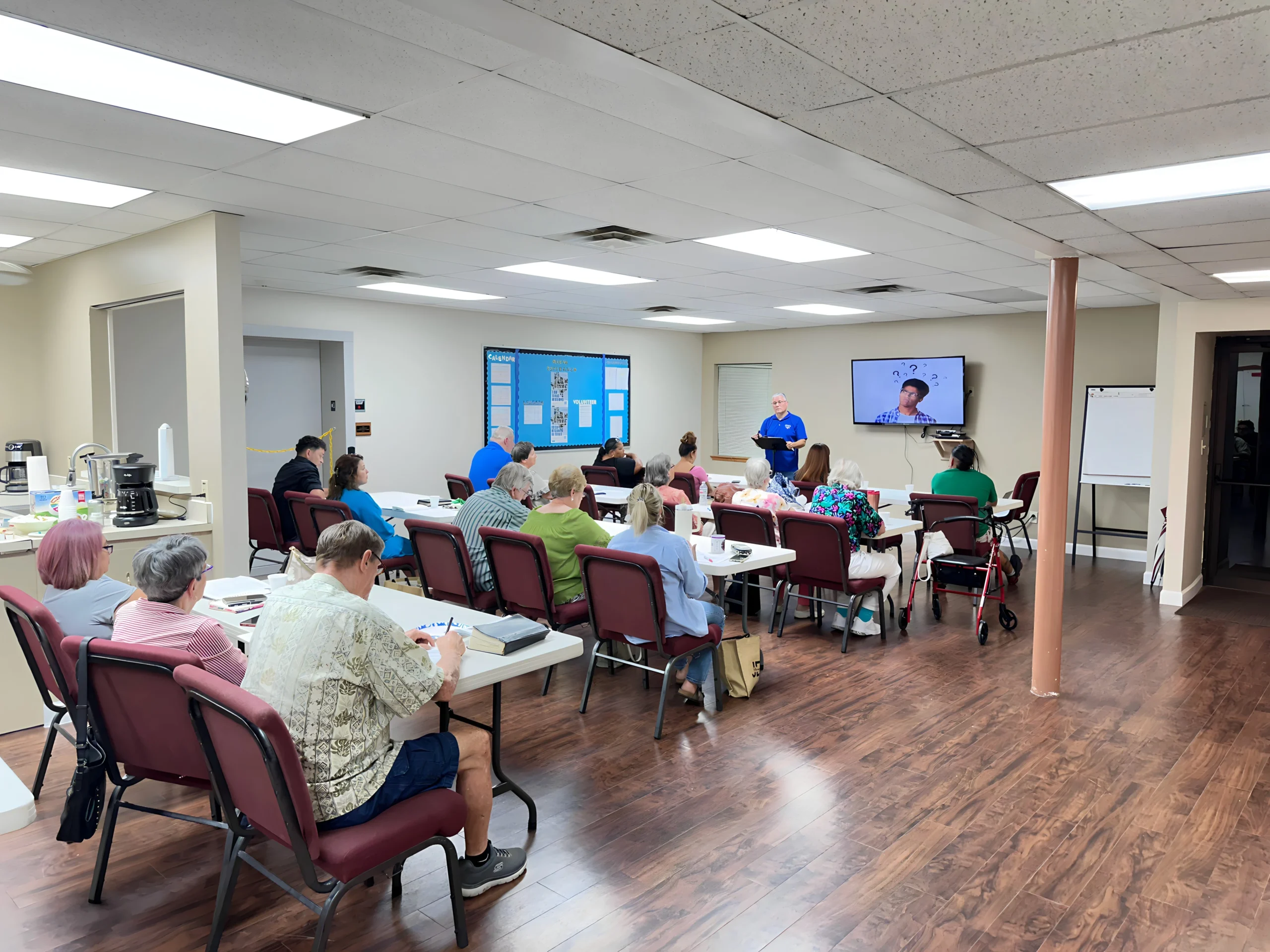 Servicio dominical e Iglesia en Nueva Esperanza